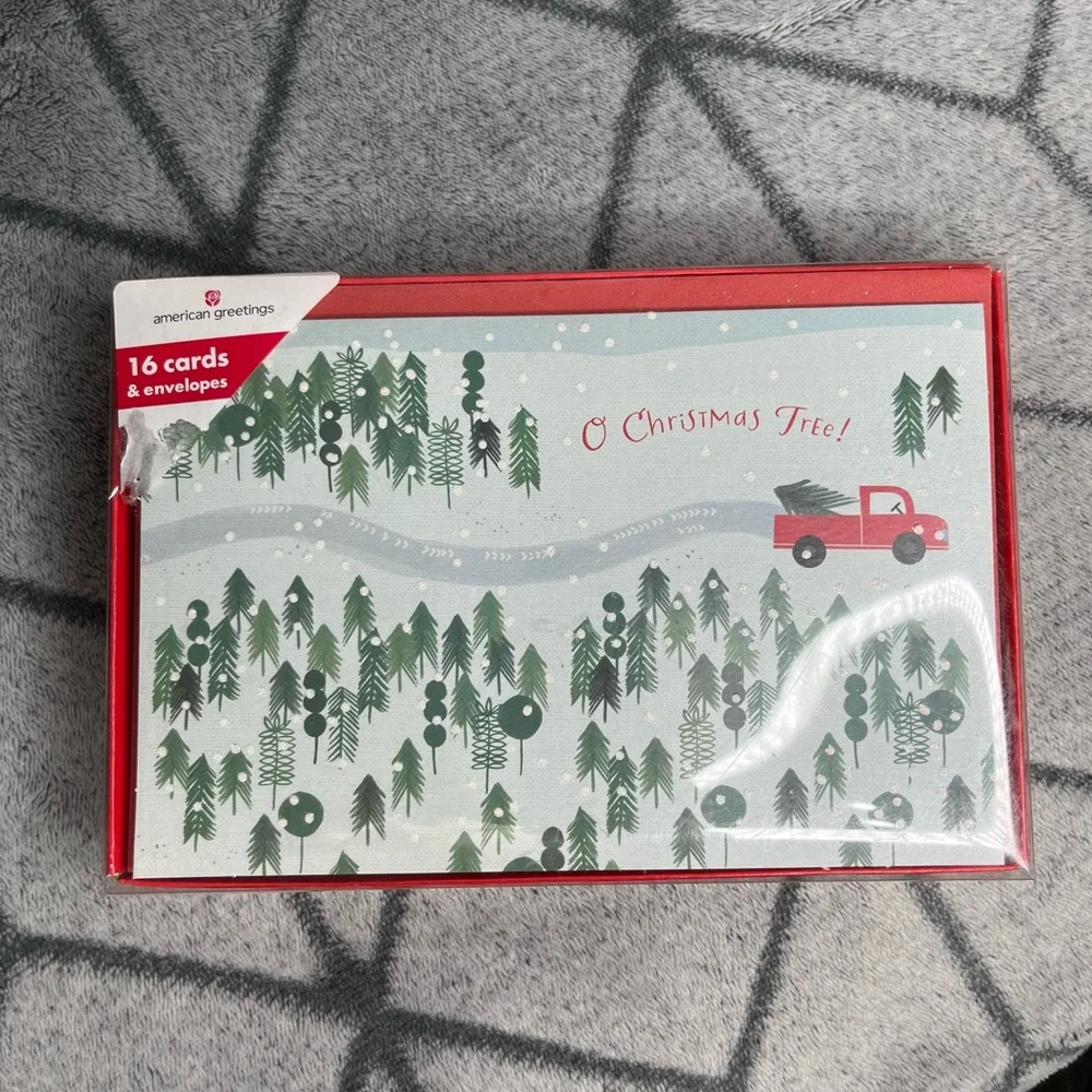 56 Holiday Christmas Greeting Cards NWT B1